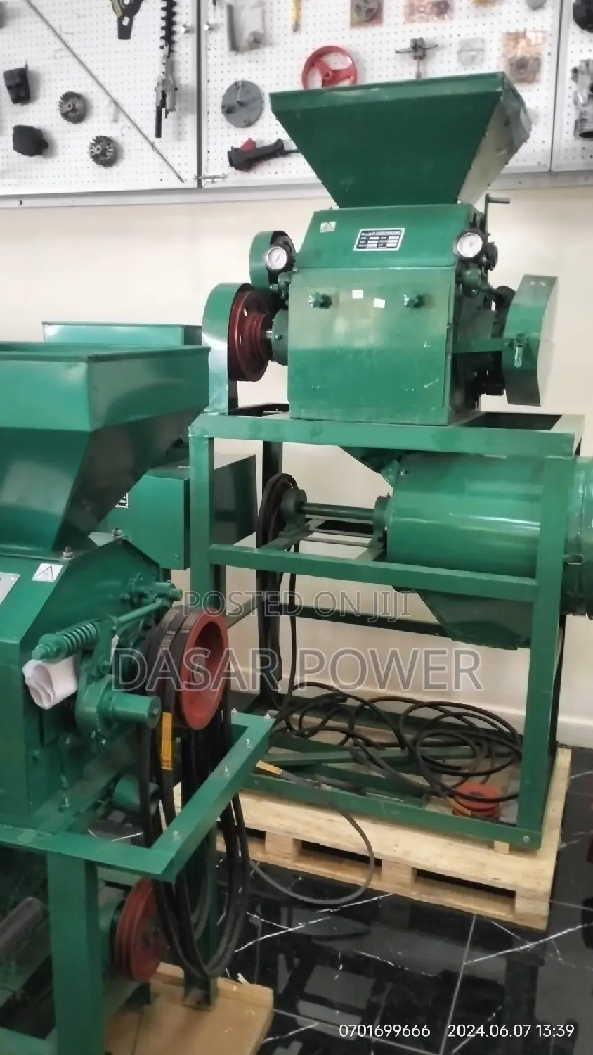 Maize Floor Roller Mill