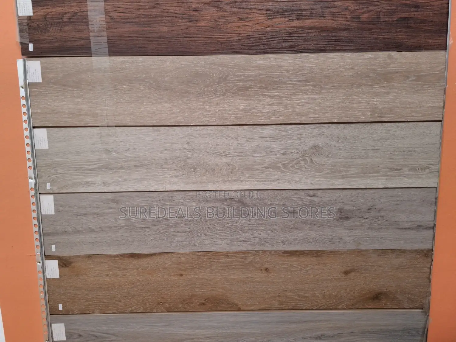 Very Warm Wooden Floor Laminate-8mm