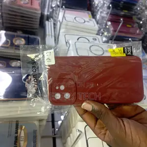 Wine Red Silicon Case for iPhone 12 / 12 Pro