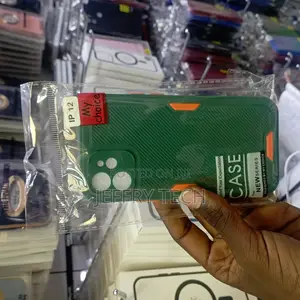 Fibre Texture Case for iPhone 12 / 12 Pro Green