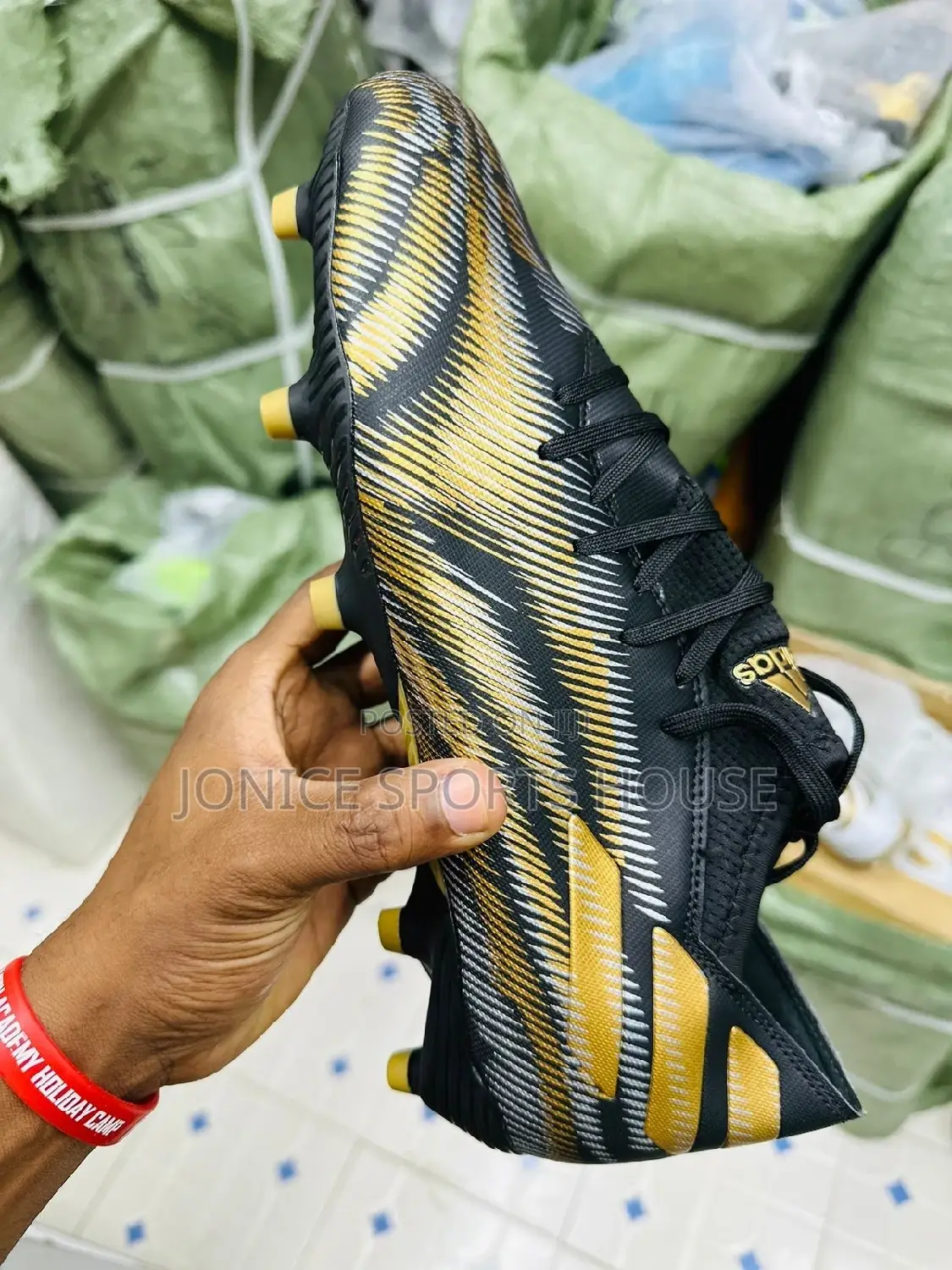 Nemiziz Soccer Boots