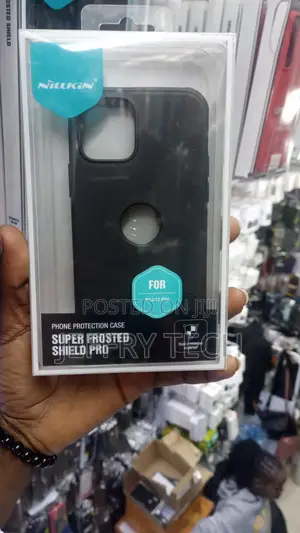 Nillkin Super Frosted Shield Pro Magnetic Matte Cover Case F