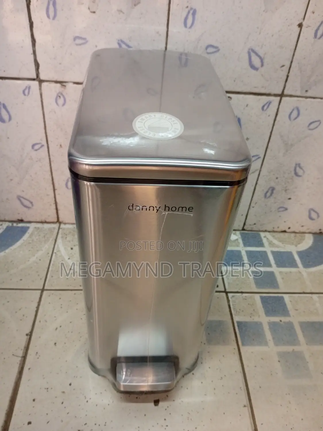10 LTR Pedal Bin / Waste Dust Bin
