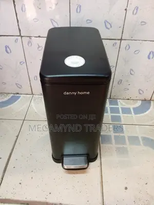 10 LTR Pedal Bin / Waste Dust Bin