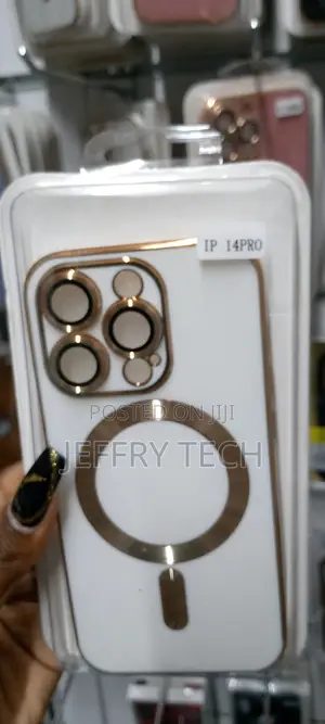 For iPhone 14 Pro 6D Gold Plated Magsafe Magnetic Phone Cas