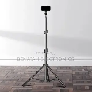 Stable Ringlight Stand.With a Phone Holder and a Ball Joint