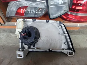 Headlight Mazda Bongo Van