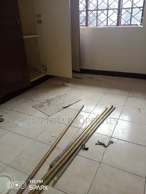 4bdrm Maisonette in South B for rent