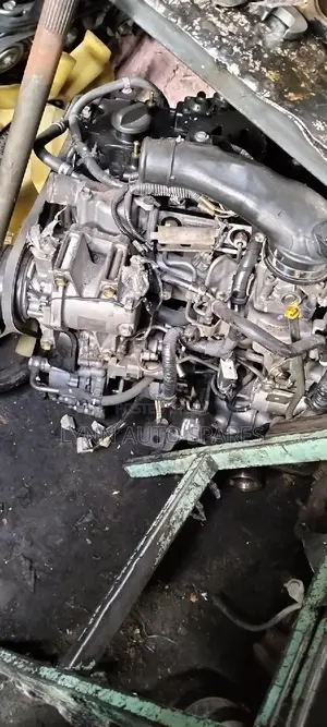 Isuzu DMAX 4JJI Complete Engine
