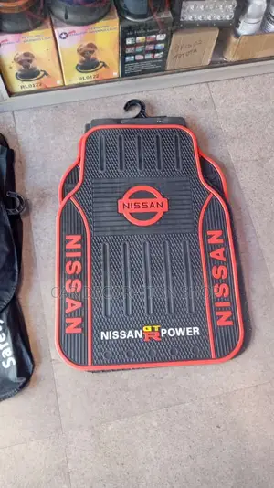 Nissan Floor Foot Mats 5pc