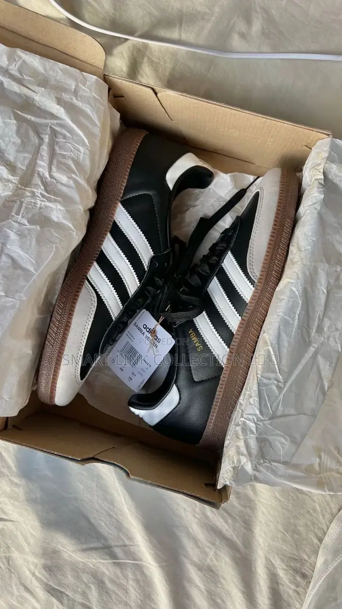 *Adidas Samba*