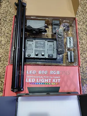Varicolour RGB Pro Led UC 800+ With Remote/ Tripod Stand.