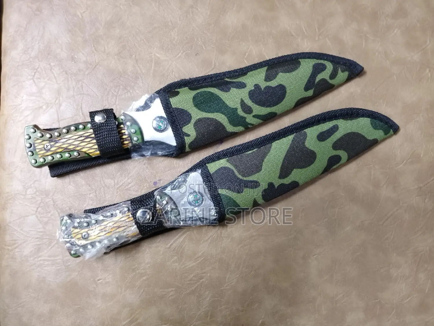 Kitchen Knife Campass Like Knife