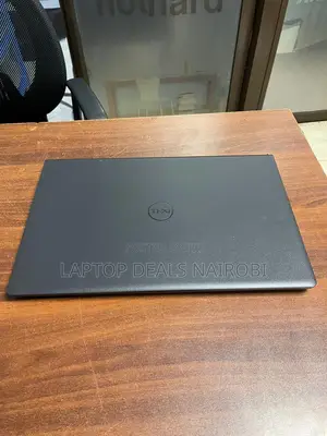 Laptop Dell Inspiron 15 8GB Intel Core I5 SSD 512GB