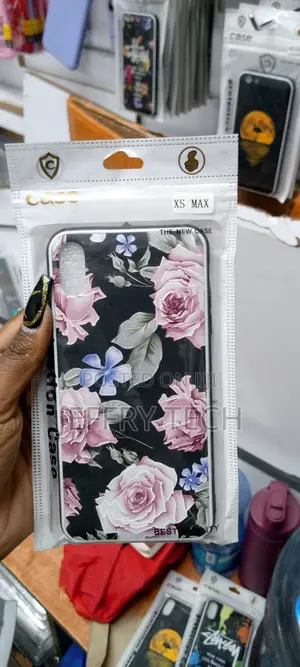 Red Flowers Hybrid With Design Case for iPhone Xs Max