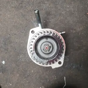 Isuzu 4.3 Power Steering Pump for Isuzu Npr, Nqr, Nps, Elf.