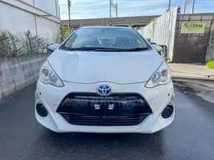 Toyota Aqua 2017 White