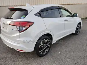 Honda Vezel 2017 Pearl