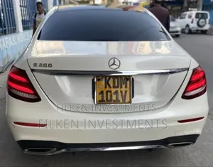 Mercedes-Benz E200 2017 White