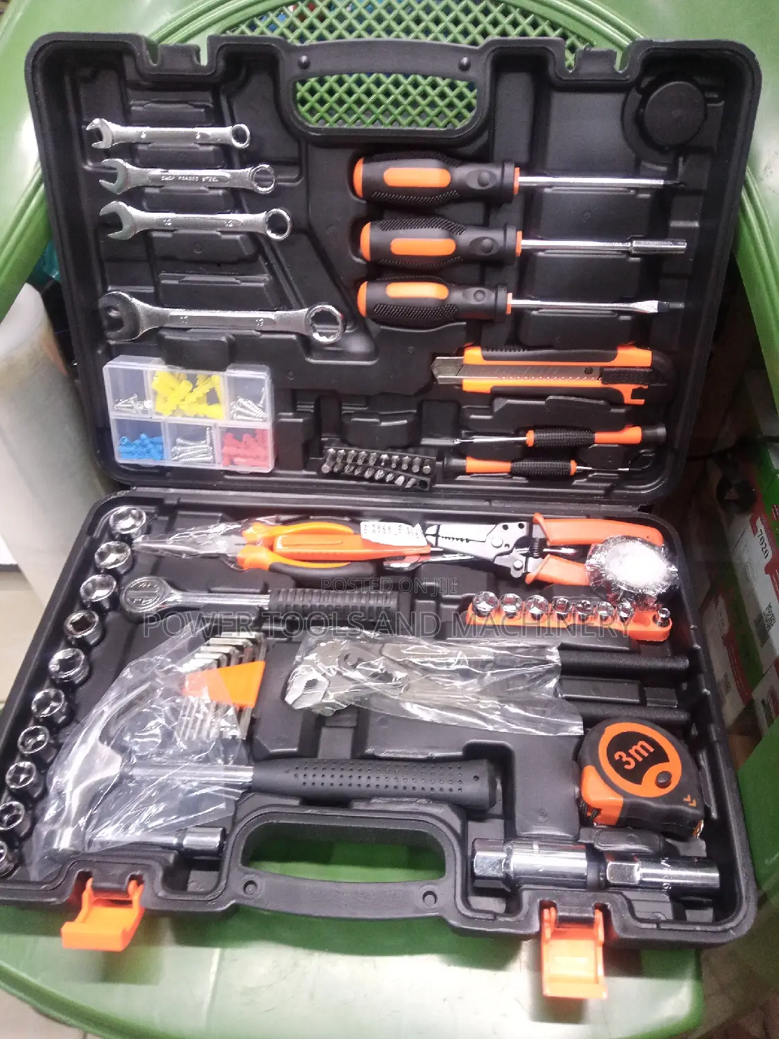 72pcs Mechanical Tool Kit