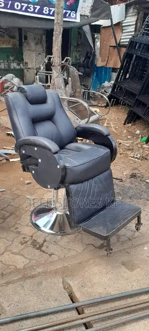 Covered Local Barber Chair With Hydraulic Pump