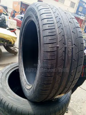 275/45r20 Dunlop