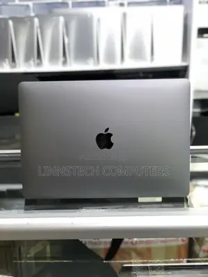 Laptop Apple MacBook Pro 2019 16GB Intel Core I7 SSD 256GB
