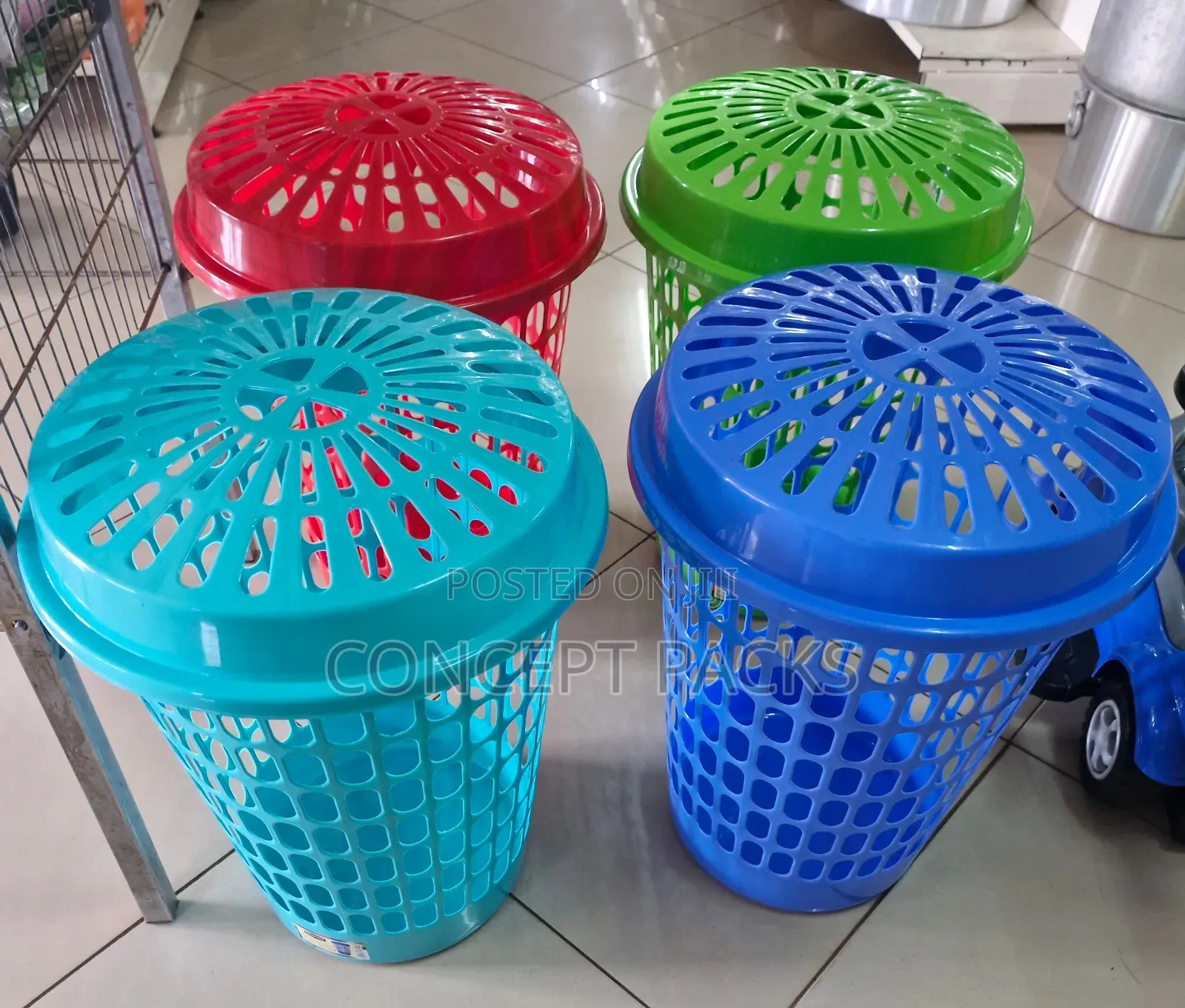 Tall Plastic Laundry Basket With Lid.