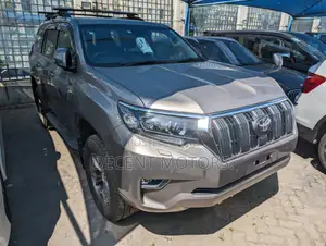 2018 Toyota Land Cruiser Prado 2.7 Titanium Gold