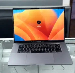 Laptop Apple MacBook Pro 2018 16GB Intel Core I7 SSD 256GB