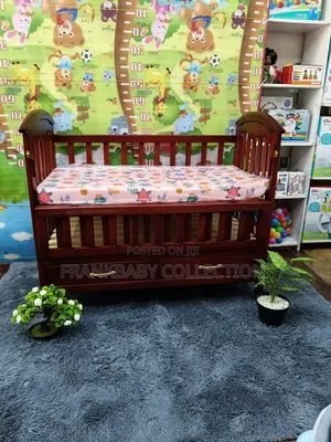 Babycot* Babybed*Mahogany Babycot