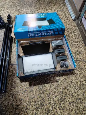 Led Pro 800 Led Light.For Perfect Videos Photography