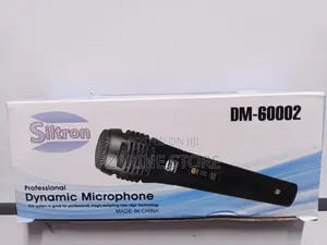 Dynamic Microphone for Professional Stage Performance