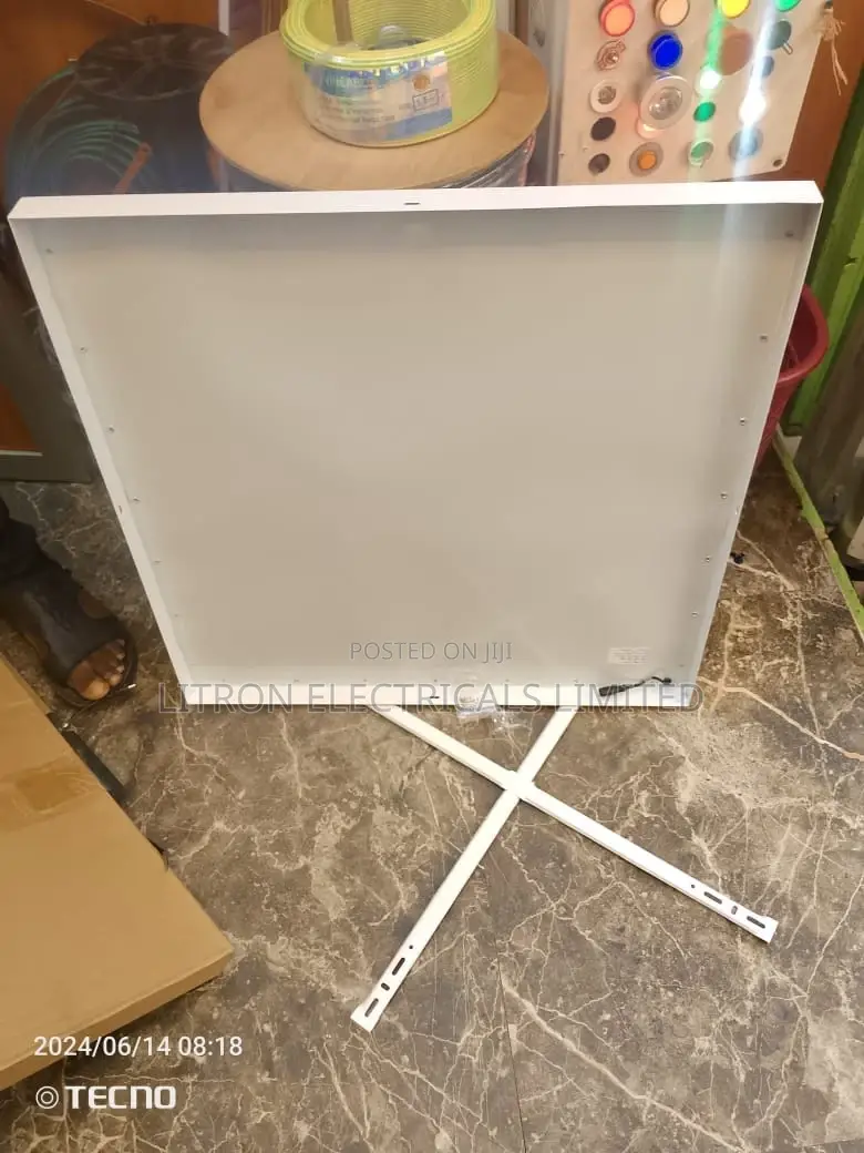 600*600 Surface Mount Panel