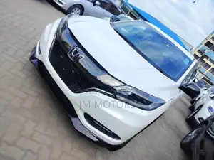 Honda Vezel 2017 White