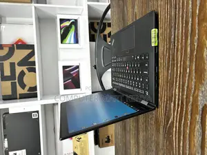 Laptop Lenovo Thinkpad X1 Yoga 16GB Intel Core I7 SSD 512GB