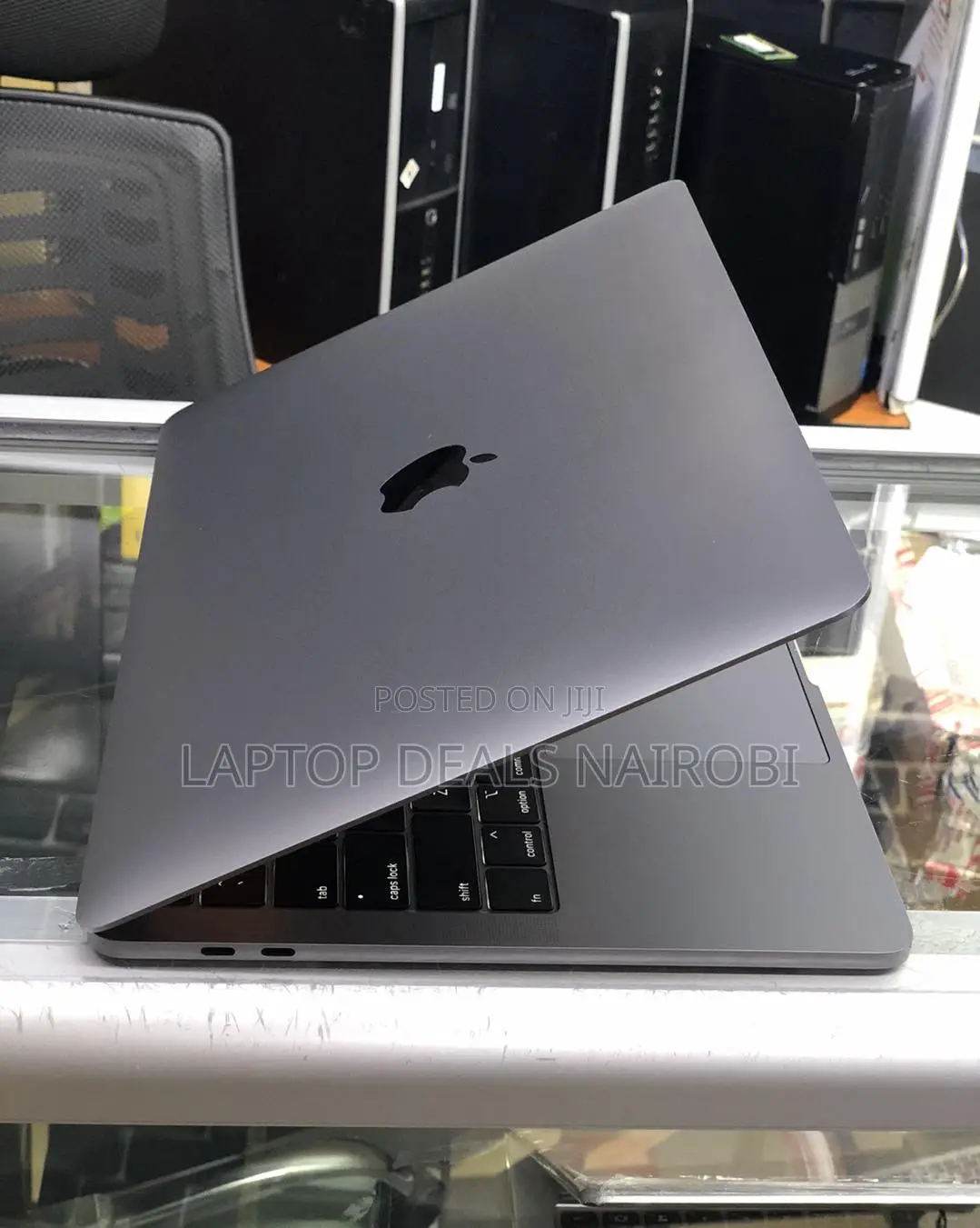 Laptop Apple MacBook Pro 16GB Intel Core I7 SSD 256GB