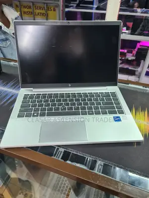 Laptop HP EliteBook 840 G8 16GB Intel Core I7 SSD 512GB