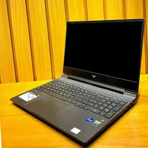 New Laptop HP Victus 15 16GB Intel Core I7 SSD 512GB