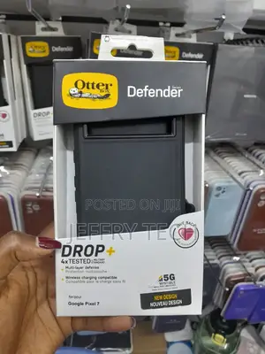 Otterbox - Defender Pro Case for Google Pixel 7 Black