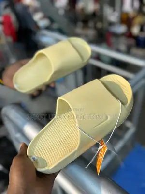 Nike Men Calm Slides