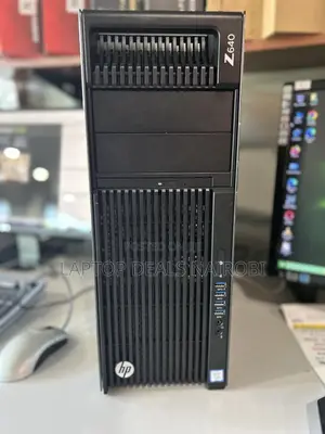 Desktop Computer HP Z640 32GB Intel Xeon HDD+SSD 2T
