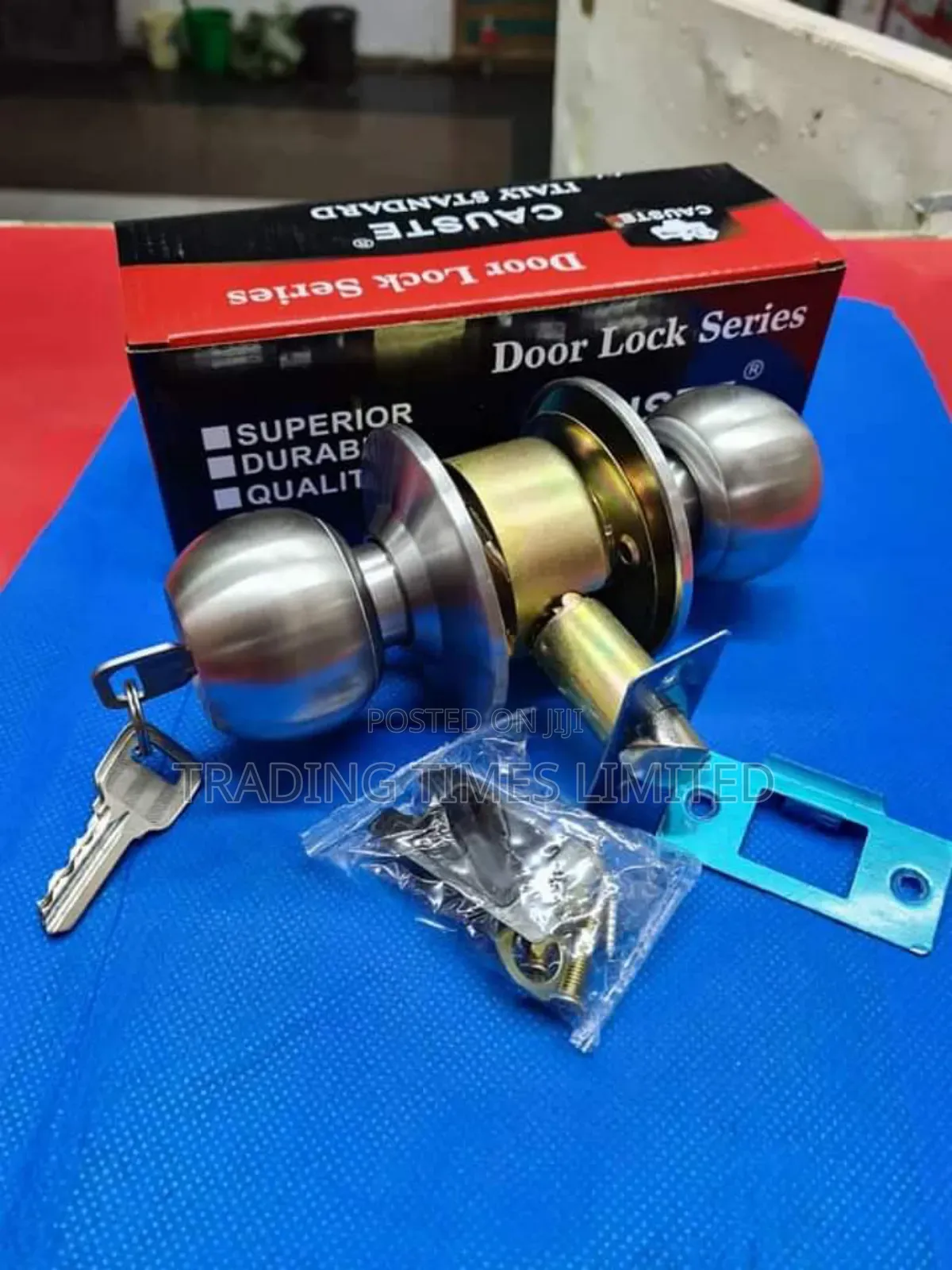 2 Knob Door Lock