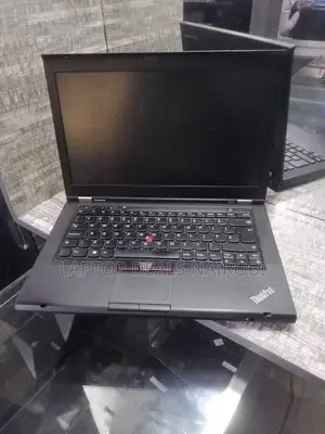 Laptop Lenovo ThinkPad X220 4GB Intel Core I5 HDD+SSD 500GB
