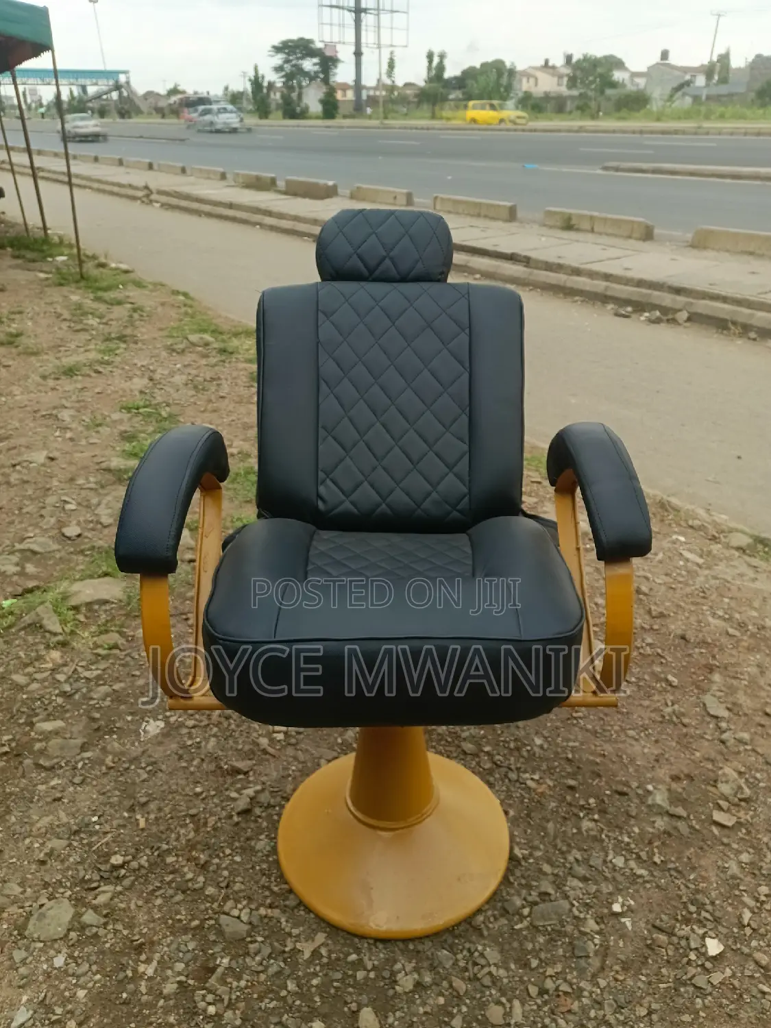 Makeup Chair, Black and Gold 