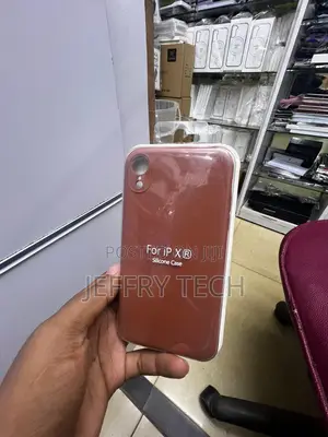 iPhone 13 Mini Solid Silicone Phone Case (Saddle Brown)