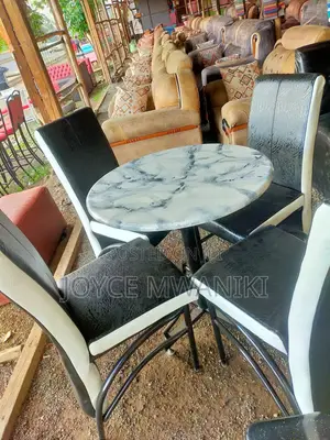 Restaurant Executive Set, White and Black 