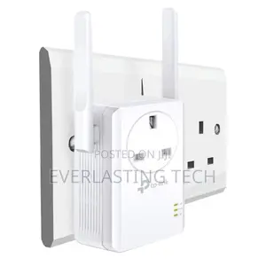 TL-WA860RE 300mbps Wi-Fi Range Extender With AC Passthough