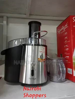 Signature Professional Juicer