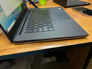 Laptop Dell Precision 5530 32GB Intel Core I7 SSD 256GB
